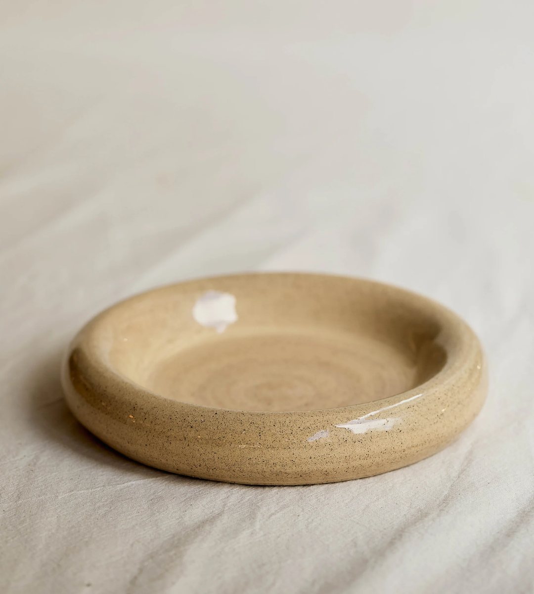 Nammu Danu bowl in Sand