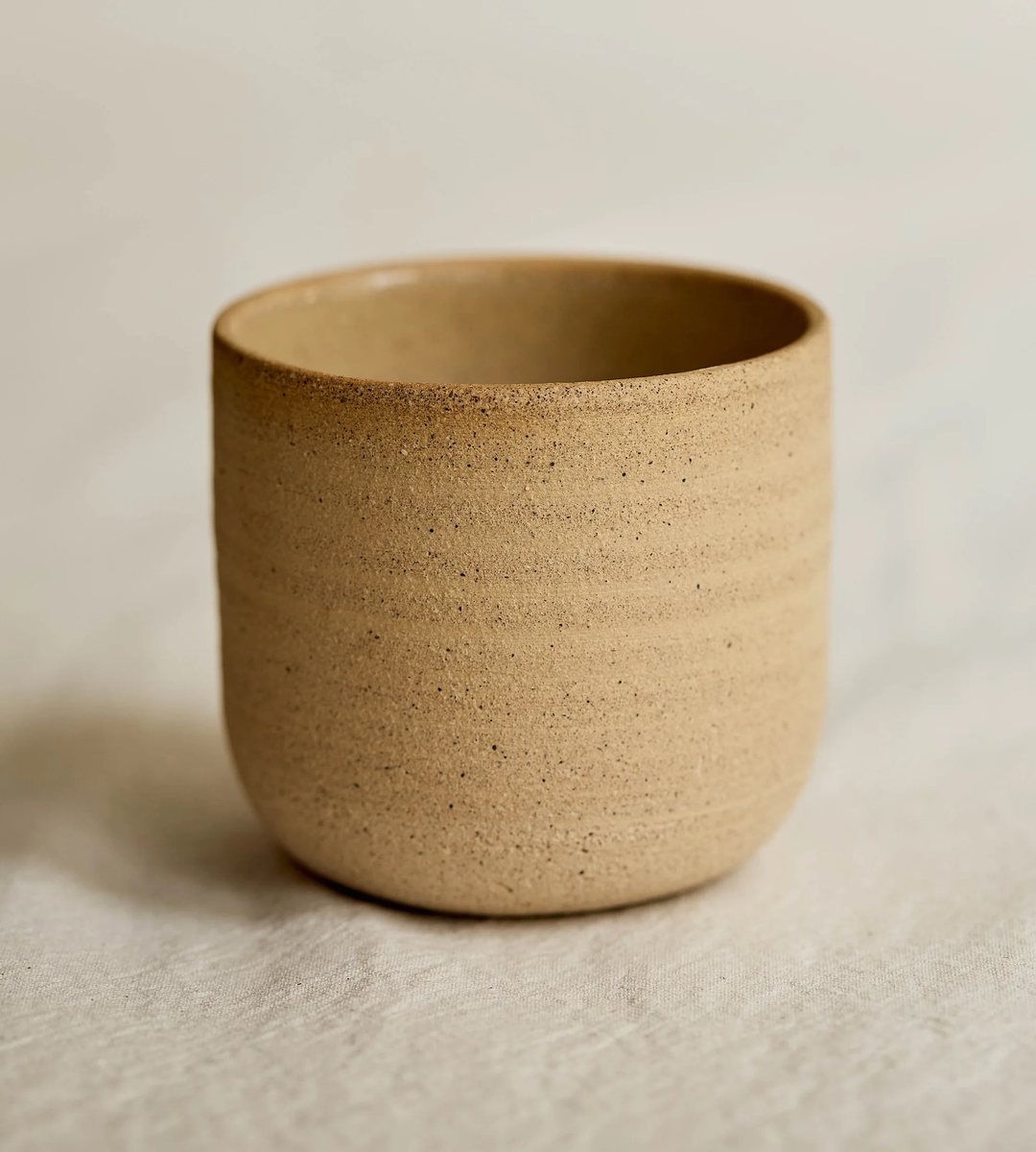 Nammu Nana medium tumbler in Sand